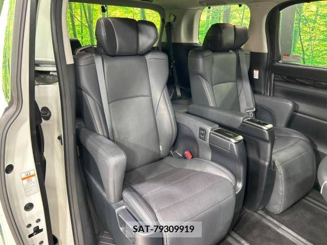 Toyota ALPHARD 2022-03 355561-9