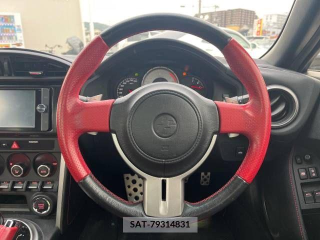Toyota 86 2014-03 258607-11