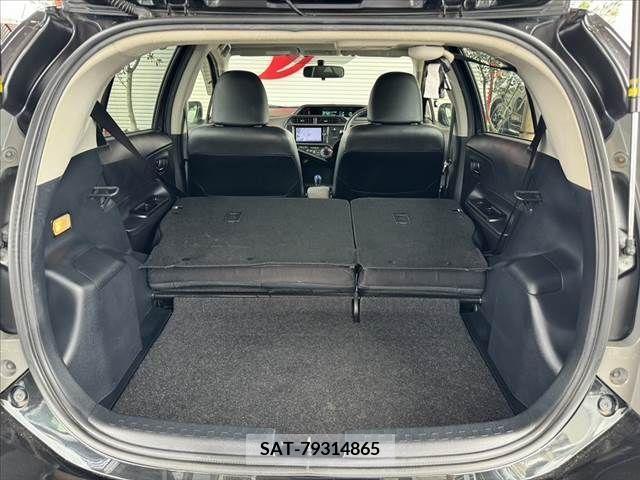 Toyota AQUA 2013-09 335872-19
