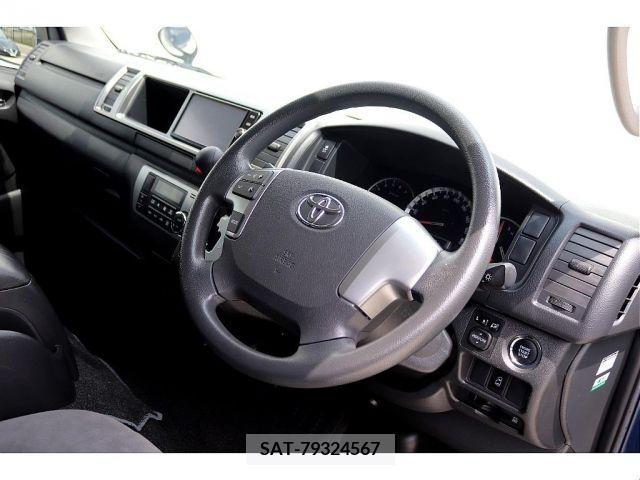 Toyota HIACE WAGON 2017-01 373438-11
