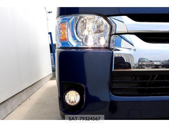 Toyota HIACE WAGON 2017-01 373438-8