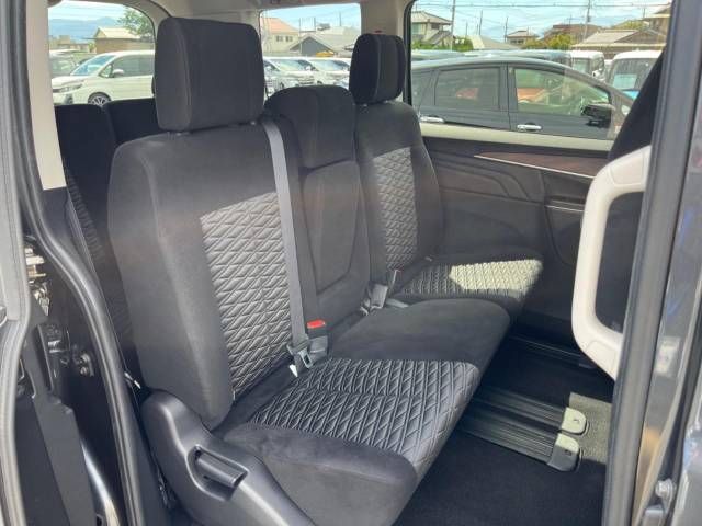 Mitsubishi DELICA D5 2022-12 22028-9