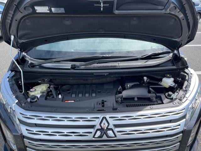 Mitsubishi DELICA D5 2022-12 22028-19