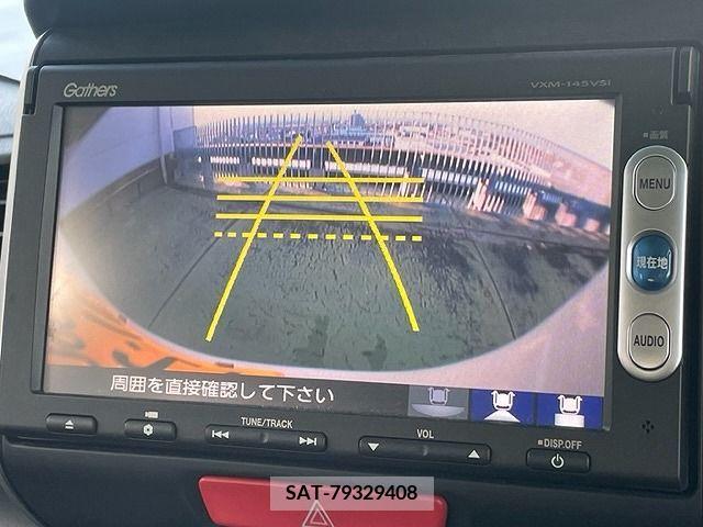Honda N BOX 2013-08 211030-10