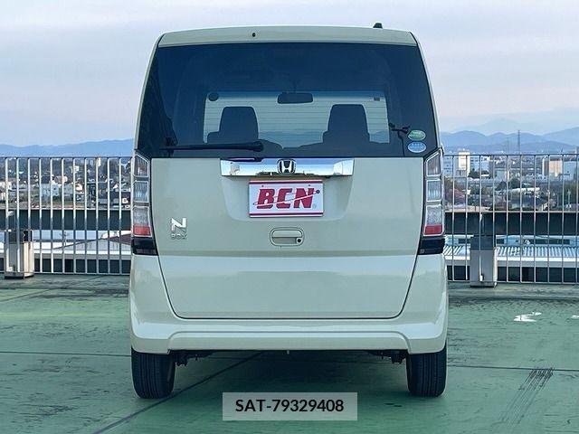 Honda N BOX 2013-08 211030-18
