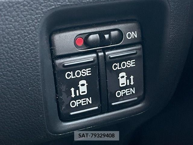 Honda N BOX 2013-08 211030-14