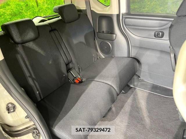 Honda N BOX CUSTOM 2016-03 329821-9