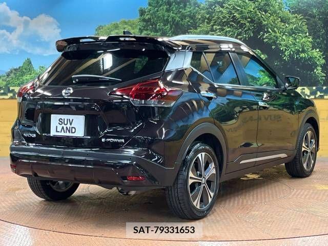 Nissan KICKS 2023-03 344338-17