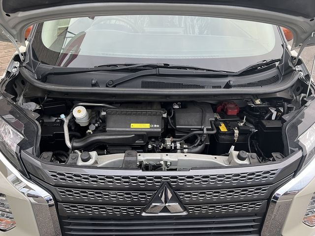 Mitsubishi EK X 2019-06 29042-16