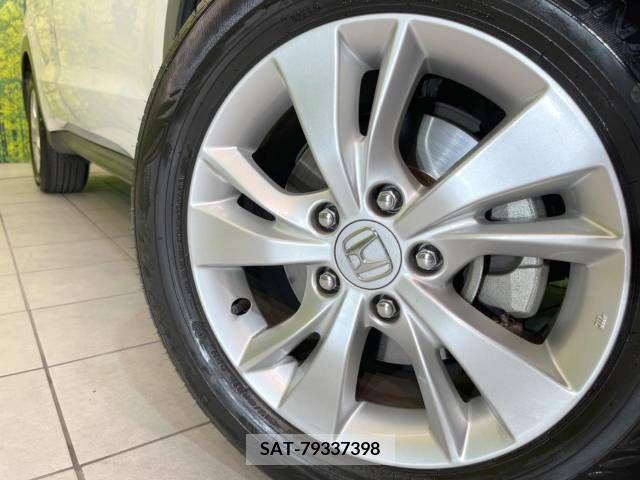 Honda VEZEL 2018-03 369917-13