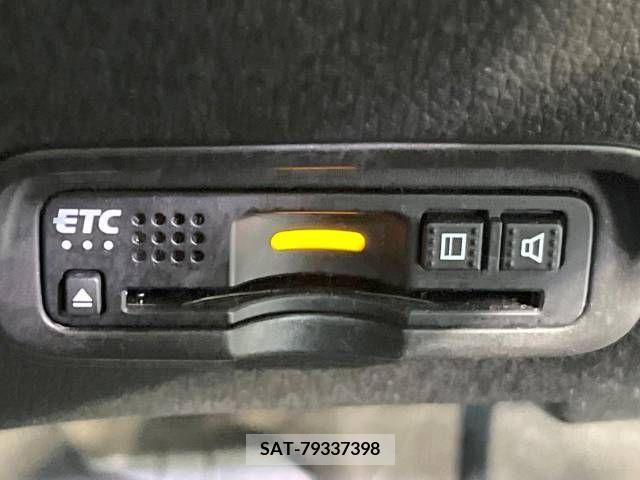 Honda VEZEL 2018-03 369917-6