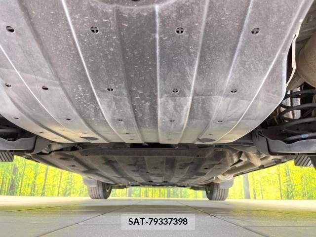 Honda VEZEL 2018-03 369917-19