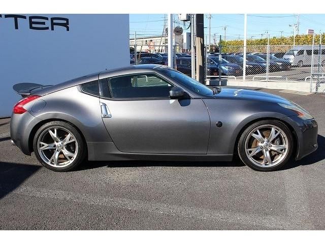 Nissan FAIRLADY Z 2012-03 191701-6