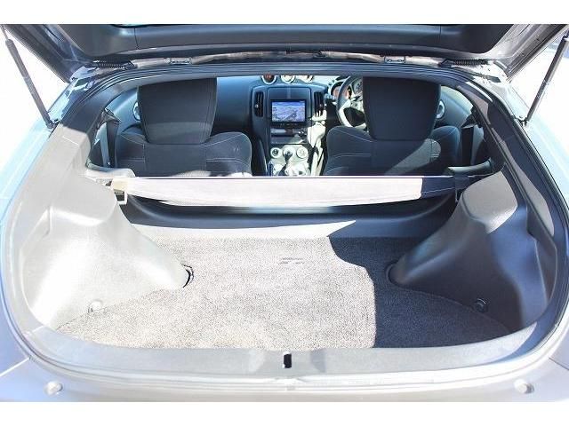 Nissan FAIRLADY Z 2012-03 191701-16