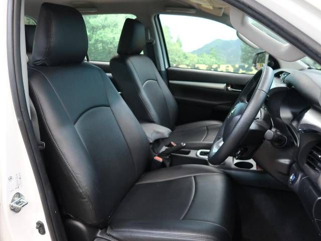 Toyota HILUX 2021-04 513-9