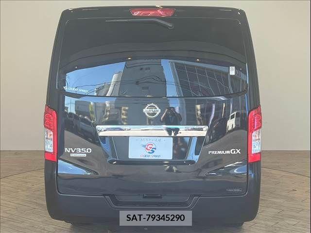 Nissan NV350 Caravan 2019-02 365572-12