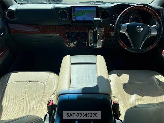 Nissan NV350 Caravan 2019-02 365572-1