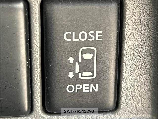 Nissan NV350 Caravan 2019-02 365572-6
