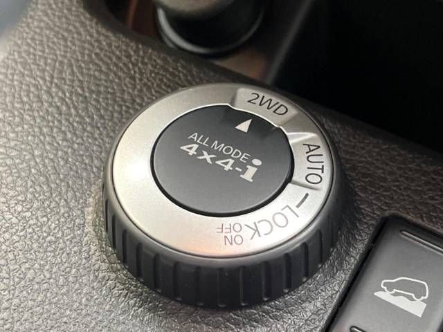 Nissan X-TRAIL 2013-02 189757-2