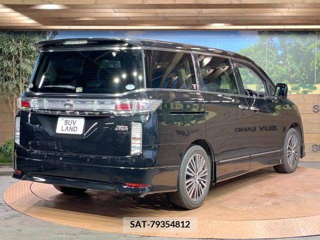 Nissan ELGRAND 2020-10 217497-18