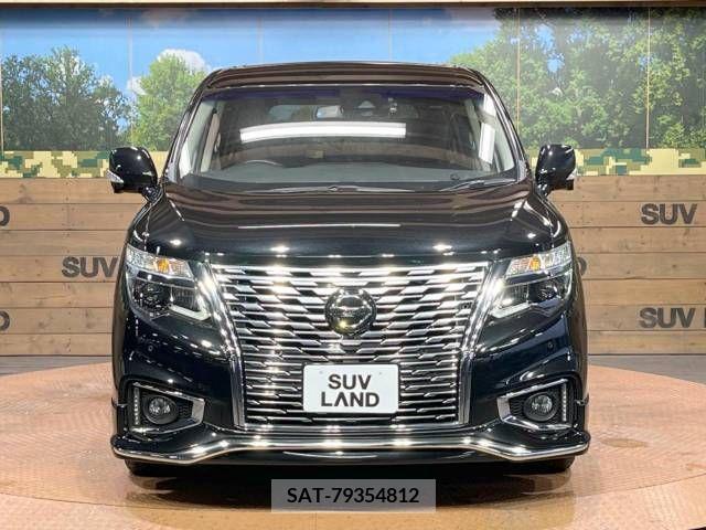 Nissan ELGRAND 2020-10 217497-15