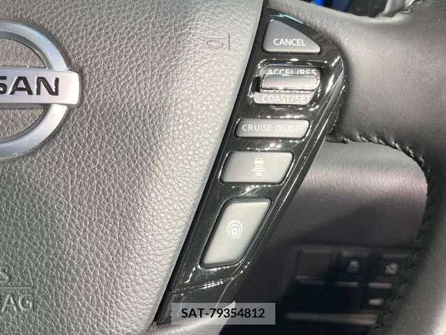 Nissan ELGRAND 2020-10 217497-6
