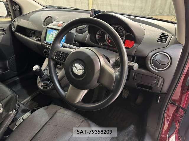 Mazda DEMIO 2013-10 301830-12