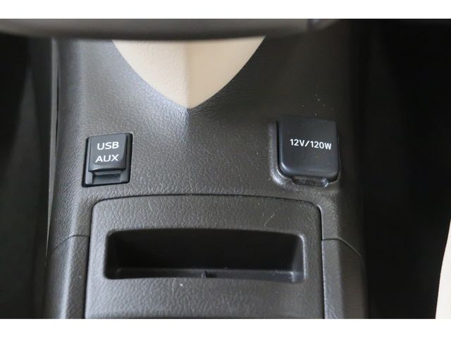 Lexus HS 2011-09 12100-10