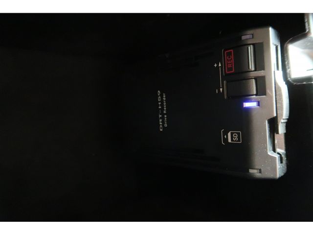 Lexus HS 2011-09 12100-20
