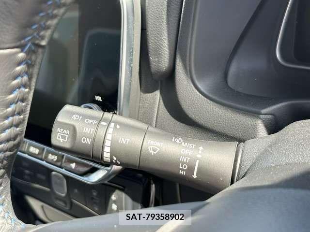 Nissan LEAF 2021-02 274731-16
