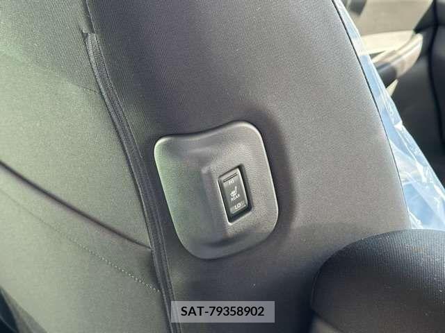 Nissan LEAF 2021-02 274731-8