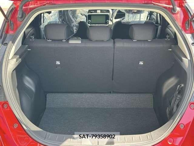 Nissan LEAF 2021-02 274731-10