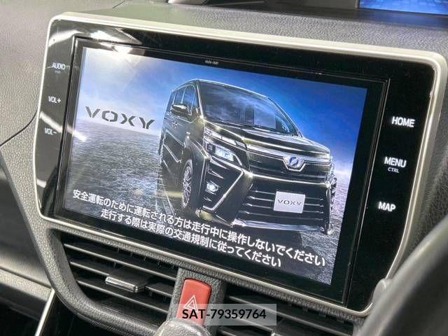 Toyota VOXY 2019-05 332195-3