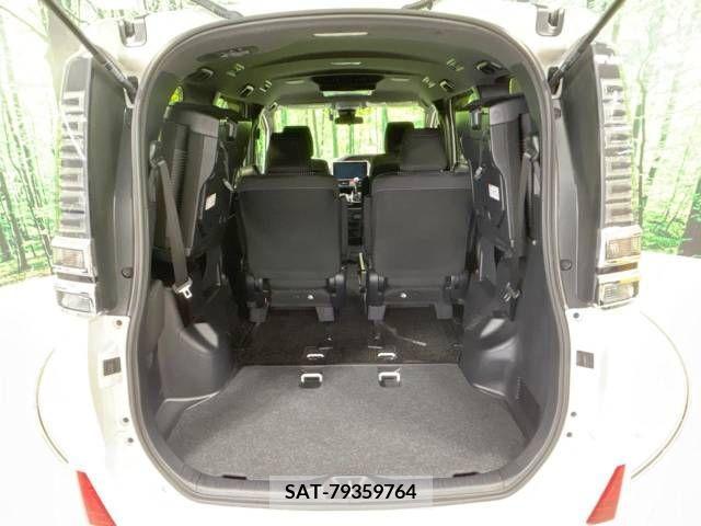 Toyota VOXY 2019-05 332195-12