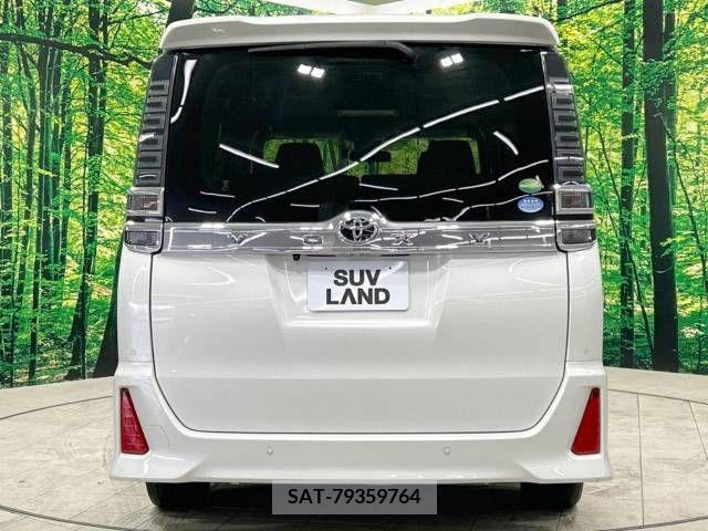 Toyota VOXY 2019-05 332195-16