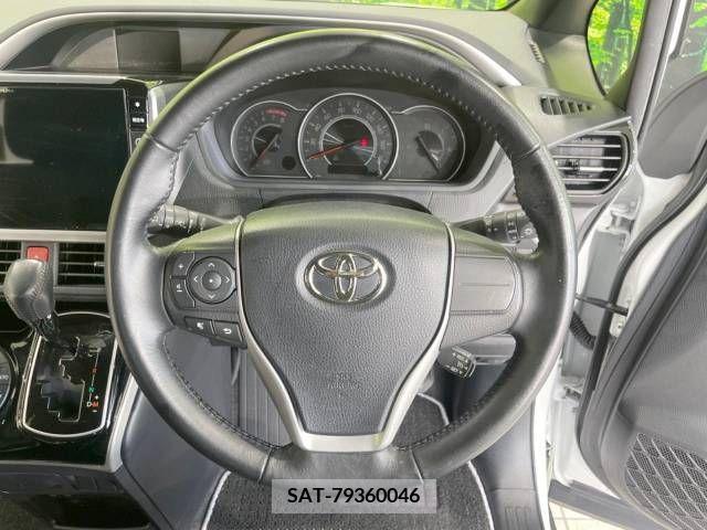 Toyota VOXY 2019-12 321656-11