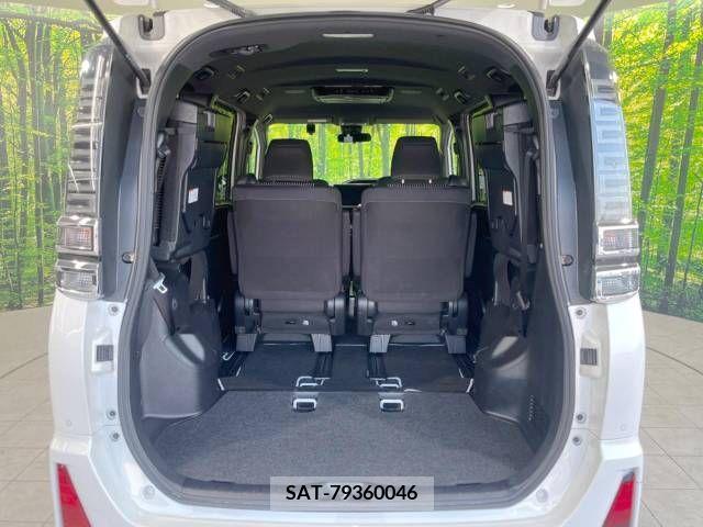 Toyota VOXY 2019-12 321656-10