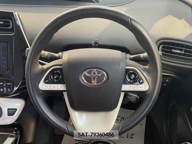 Toyota PRIUS 2017-12 225341-12