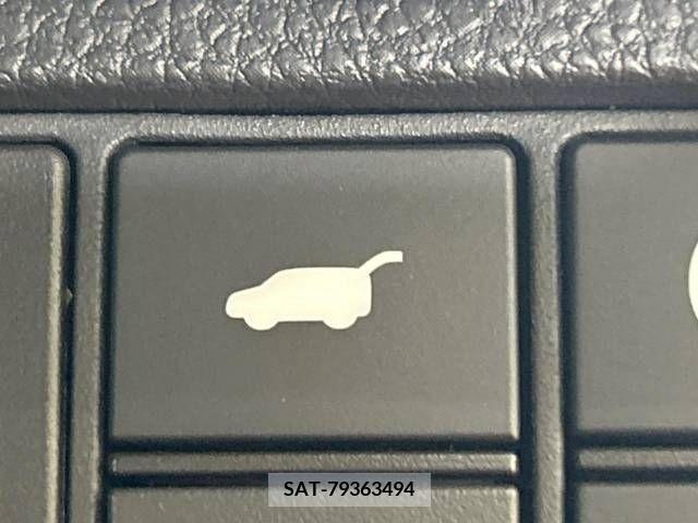 Honda VEZEL 2022-01 332425-7
