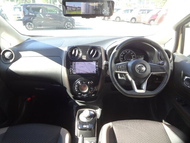 Nissan NOTE 2017-04 23150-2