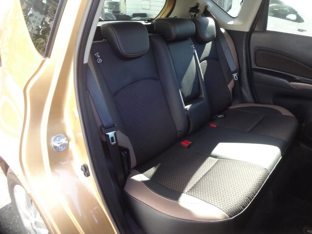 Nissan NOTE 2017-04 23150-7