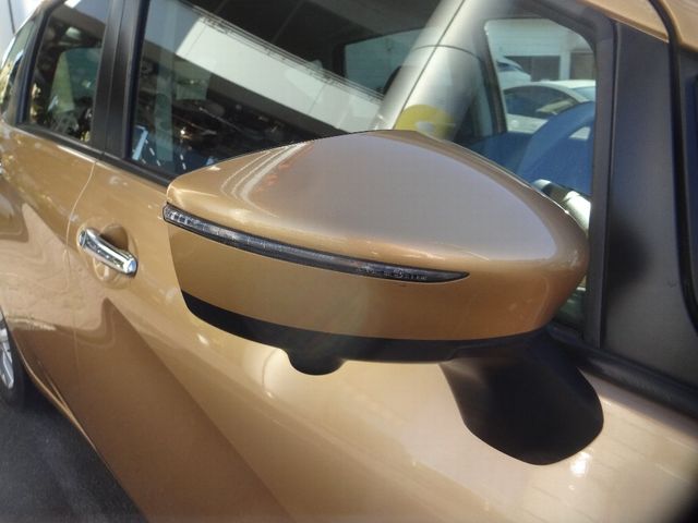 Nissan NOTE 2017-04 23150-26