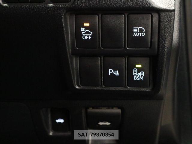Lexus RC 2018-11 334421-25
