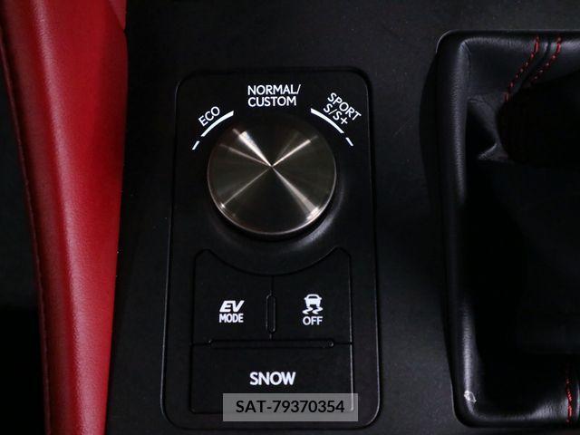 Lexus RC 2018-11 334421-22