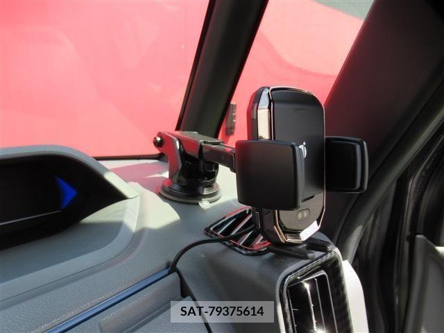 Daihatsu TANTO CUSTOM 2020-03 338400-27