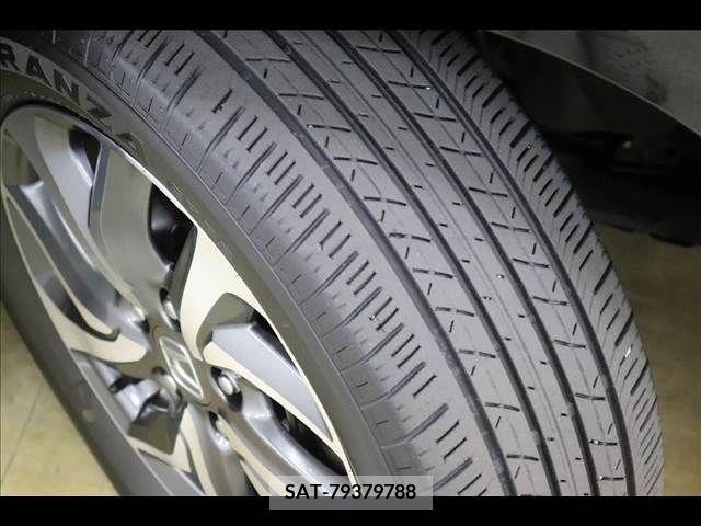 Honda e 2016-07 371874-24