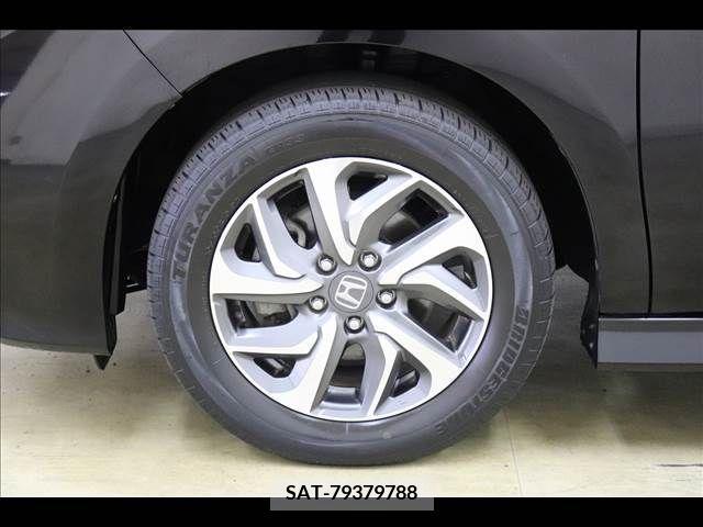Honda e 2016-07 371874-23