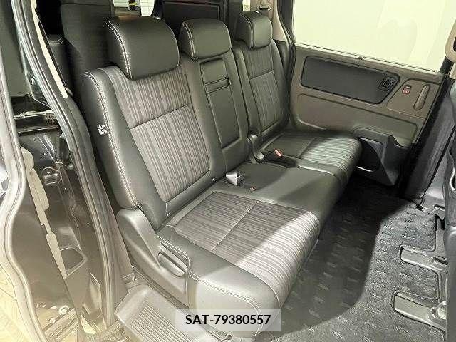 Honda FREED HYBRID 2017-12 330760-9
