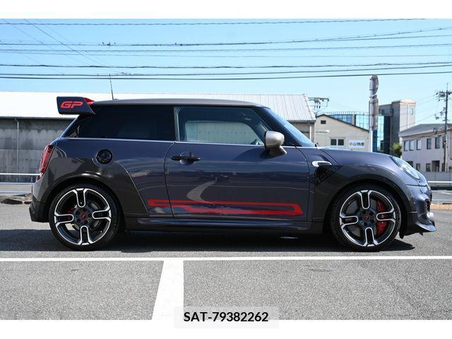 Bmw MINI 2020-09 363709-3