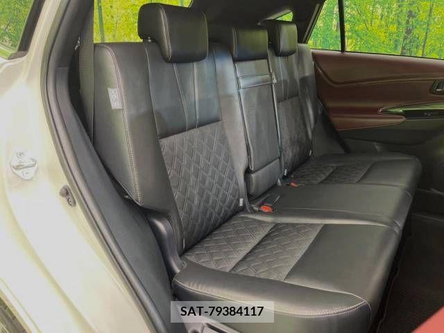 Toyota HARRIER 2019-02 209976-9
